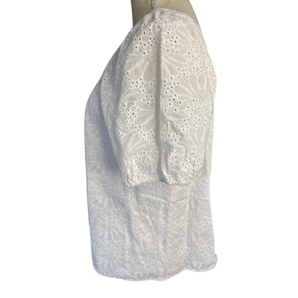 Loft Womens White Eyelet Puff Short Sleeve Square Neck Top Size M - Picture 2 of 10